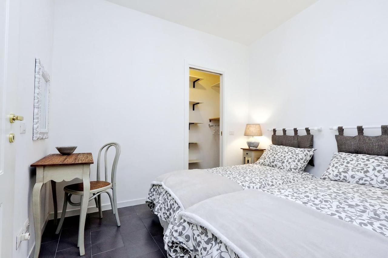Monti Charming Apartment - Rome Short Let Service Exterior foto